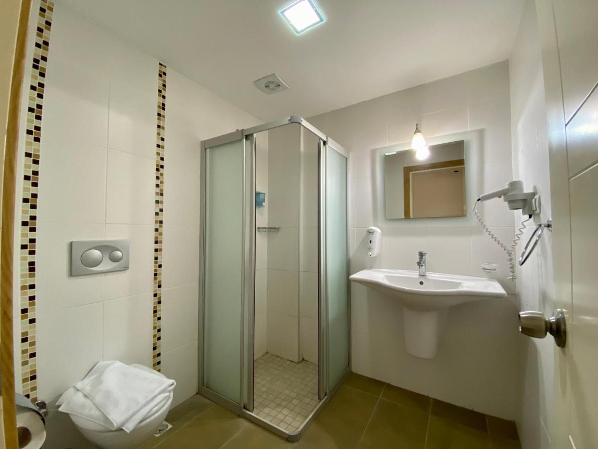 Konfor Suite Otel Cedit Eksteriør billede